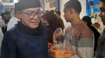 IKAL SMA Negeri 6 Sembelih 5 Sapi dan 4 Kambing, Daging Qurban Didistribusikan ke Para Guru, Alumni dan Masyarkat