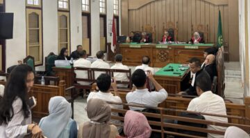 Jaksa Tuntut Irwan Perangin-angin 1,5 Tahun Penjara, Kuasa Hukum Sebut Fakta Sidang Diabaikan