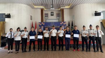 Hari Raya Waisak 2570 BE, Lapas Kelas IIA Sibolga Serahkan Remisi Khusus kepada Empat Warga Binaan
