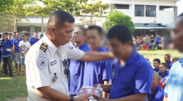Wujud Nyata Pelayanan Prima, Lapas Narkotika Langkat Bagikan Paket Alat Mandi dan Pakaian untuk Warga Binaan