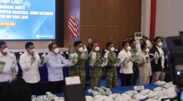 Pangdam XIX Tuanku Tambusai Saksikan Ketamin 1,3 Ton Dibakar, Hasil Penggagalan MV King Sun