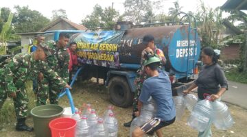 Hadapi Kekeringan Akibat Kemarau Ekstrem, Kodim 0603/Lebak Kerahkan 5 Truk Tangki Air Bersih ke Tiga Kecamatan