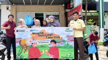 Program MPL “Mengetuk Pintu Langit” Jumat Berkah, PT Pegadaian (Persero) Kanwil I Medan Bagikan Makanan kepada Masyarakat