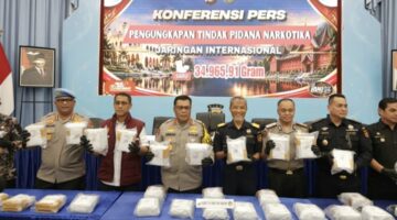 Polda Riau Gagalkan Peredaran 34,9 Kg Sabu, Lima Tersangka Ditangkap